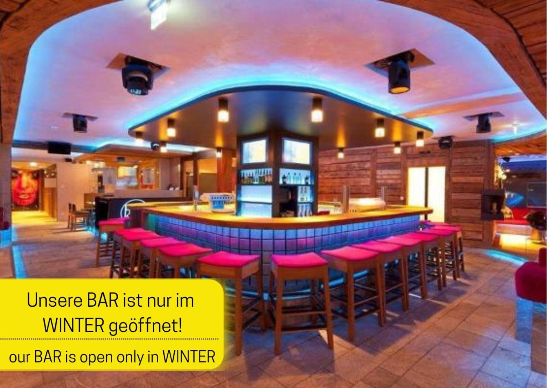 Partyhouse Harakiri Stay Different 60 Seconds To Mountains! Free Parking! Self Check-In 迈尔霍芬 外观 照片